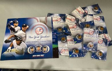 NY Yankees 2006 mini baseball collection