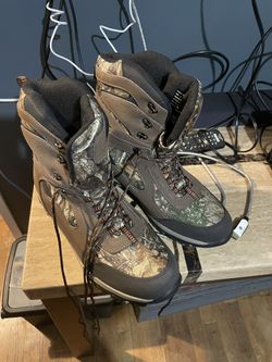 Brand New Winchester Mens Boots Size 13