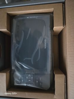 Brand new Garmin sv7 vivid addition with clear veu & said vue
