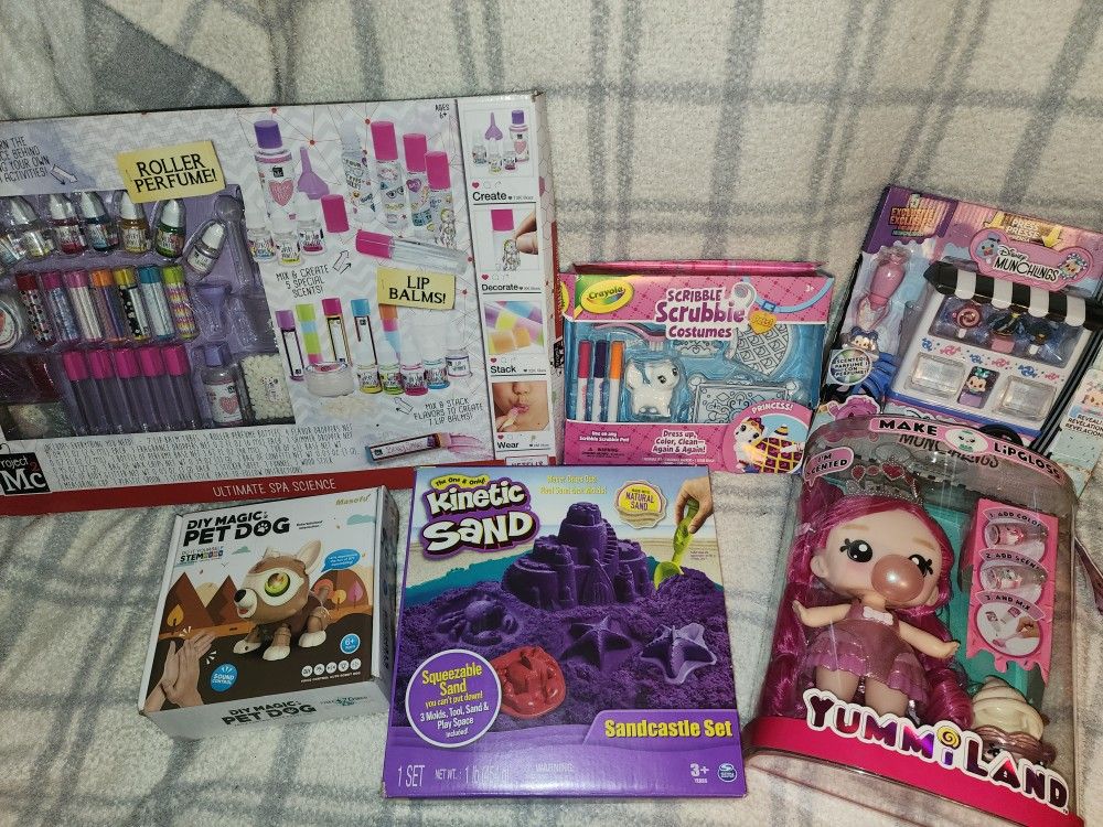 Girls Toy Lot