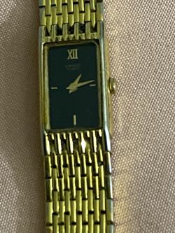 SEIKO Quartz Gold Tone Ladies Watch