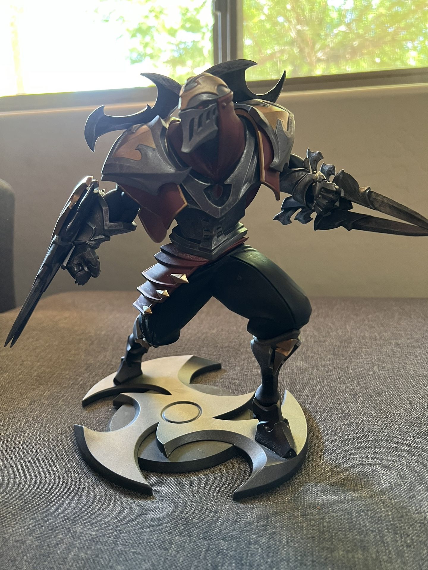 League of Legends Zed Deluxe Action Figure
