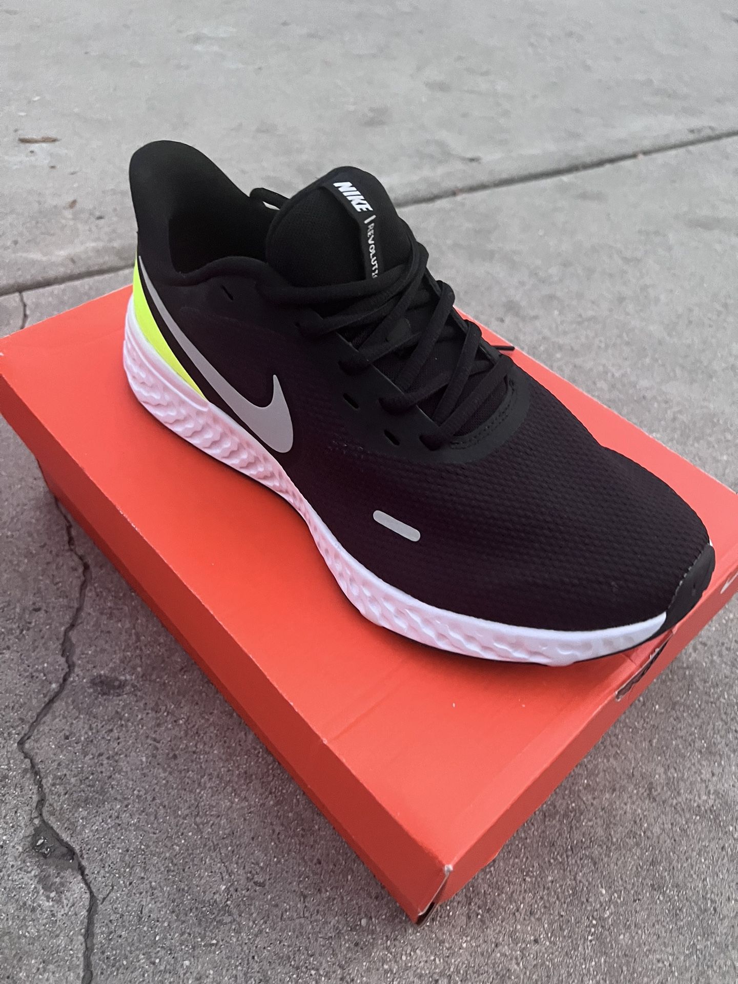 Nike Revolution Running Shoes