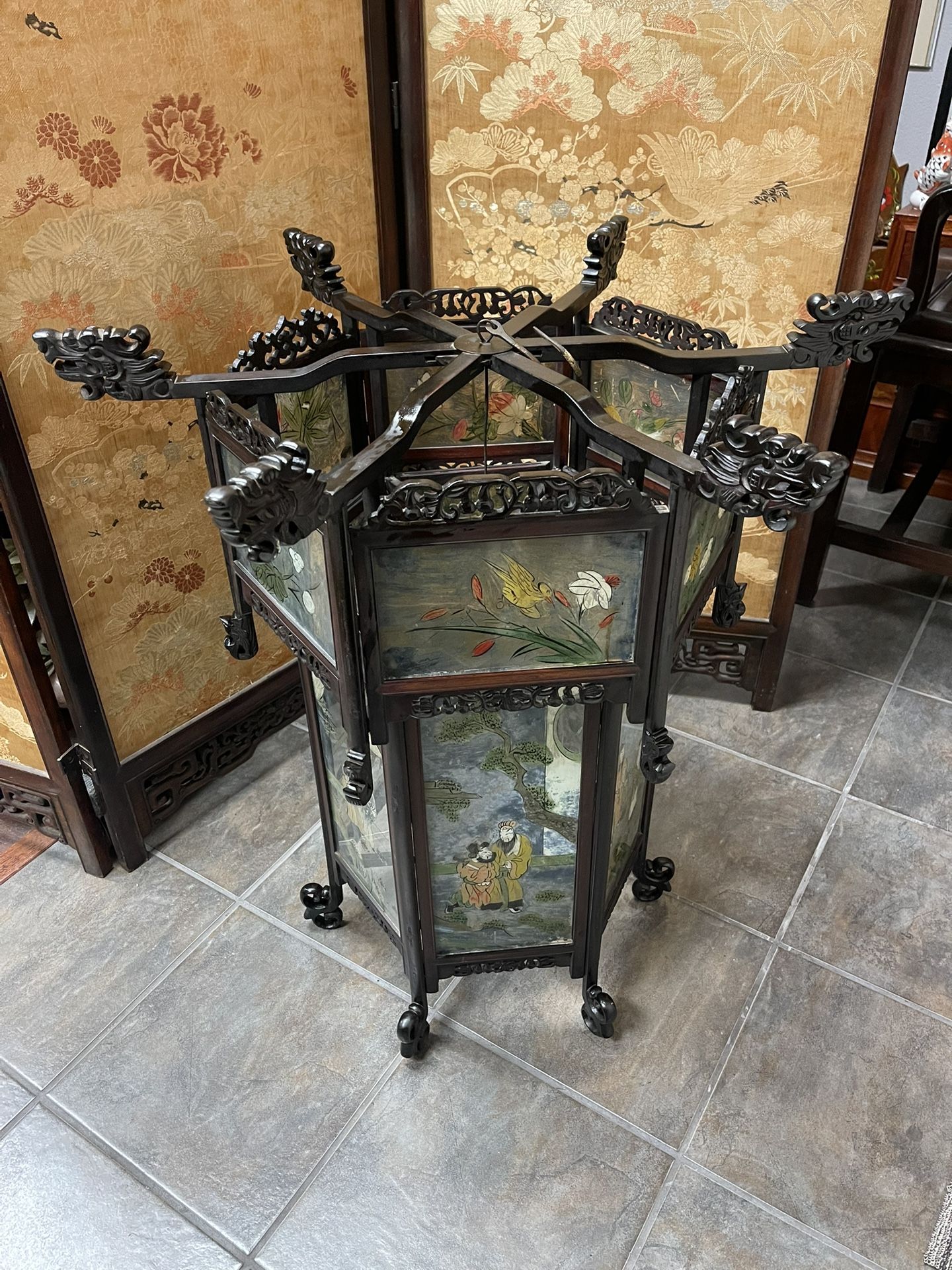 Late Qing Dynasty Chinese Reverse-Painted Birds, Flowers and Figures Rosewood Carved Dragons Lantern with Metal Hanger