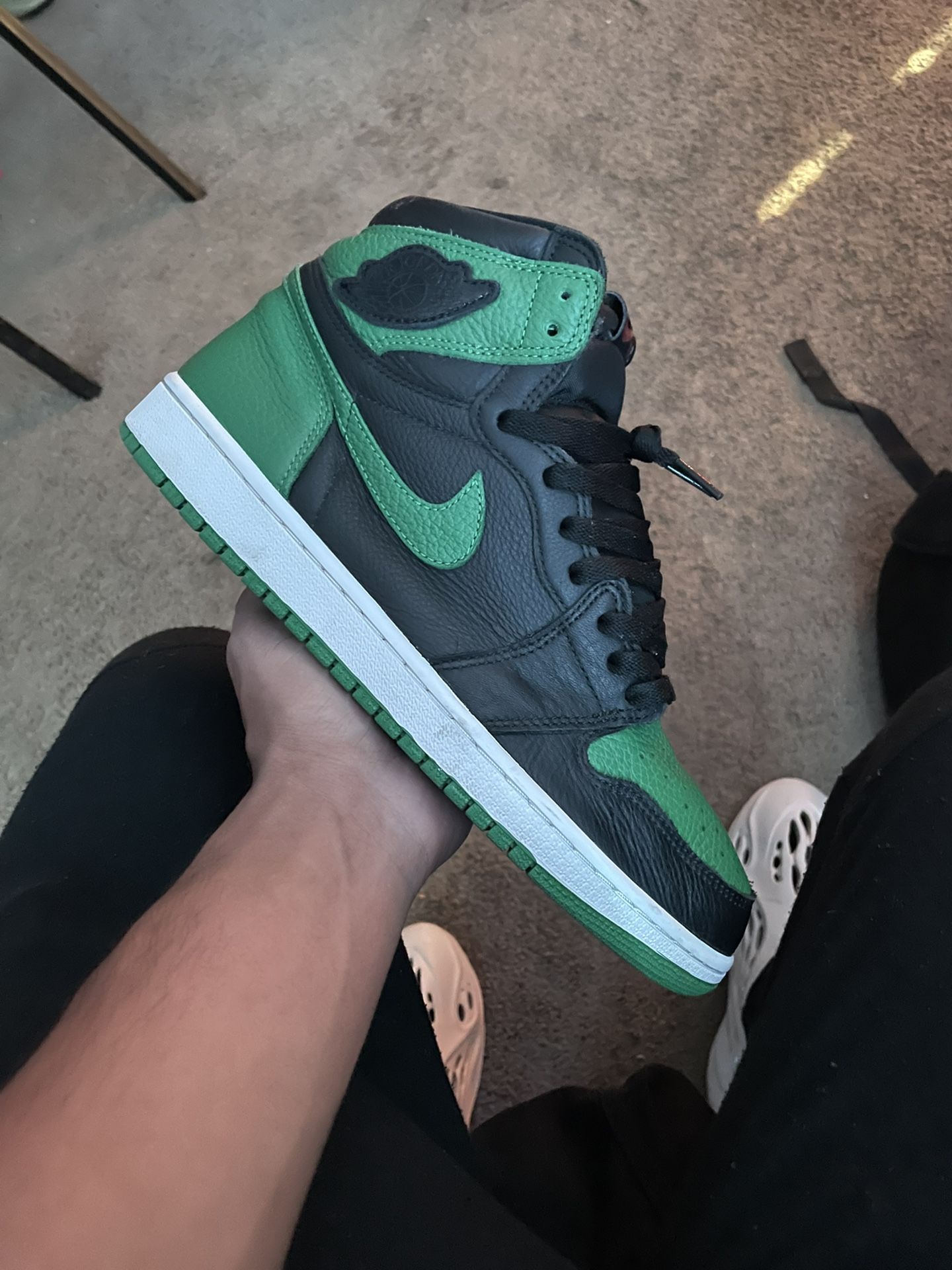 Size 9.5 Pine Green Og All