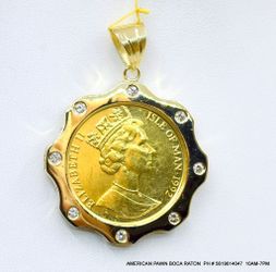 Isle of Man 1992 Gold 1/2 Crown CAT 1/2 oz coin in  14k Gold bezel with Diamonds 