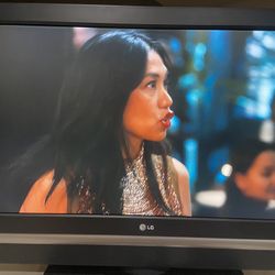 LG 37” LCD TV 