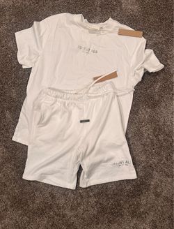 Essentials Set