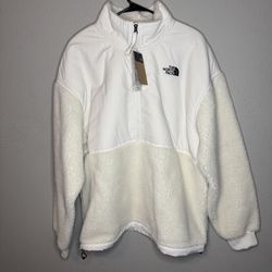 The North Face Quarter Zip Fleece