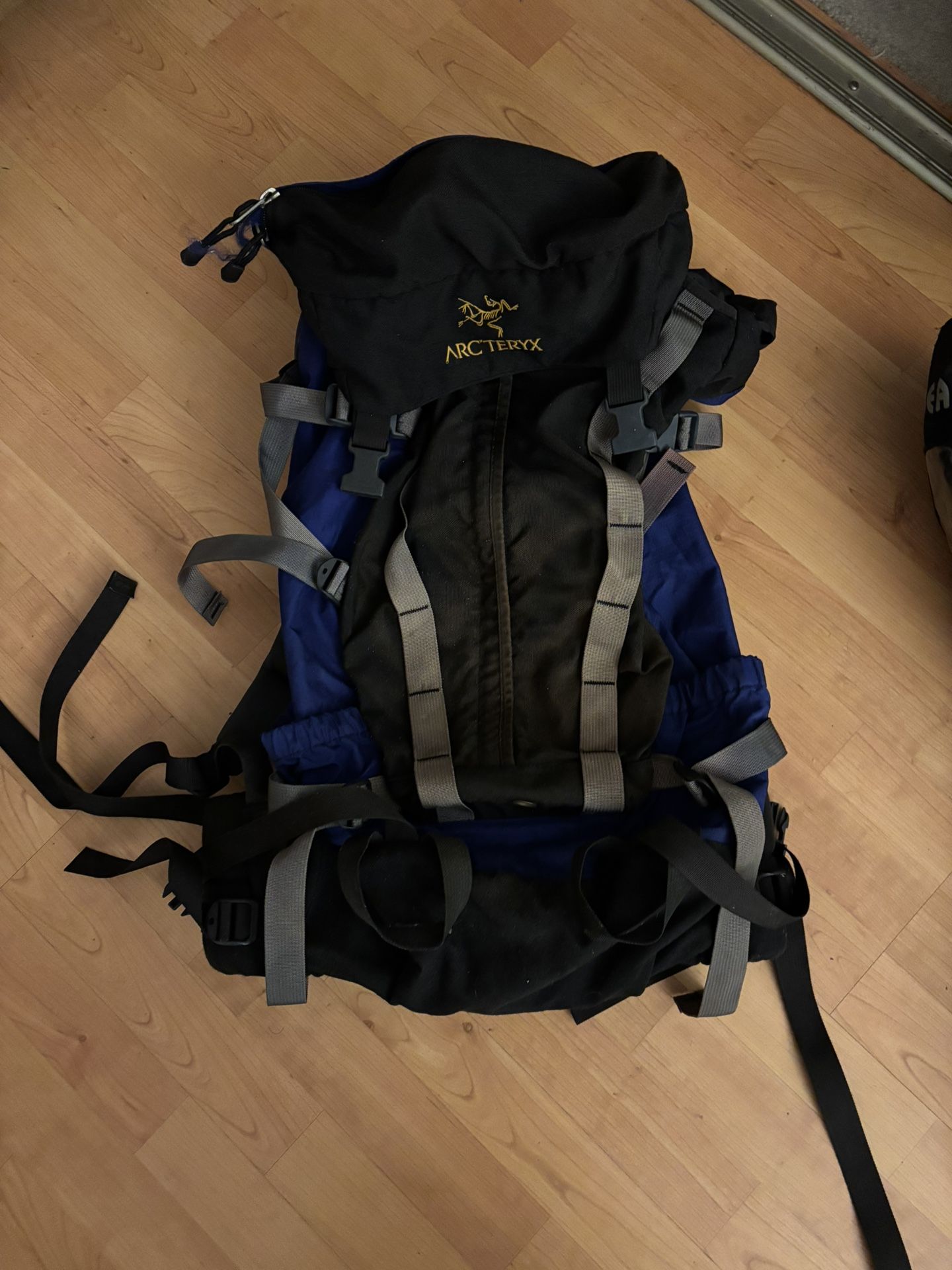 Arc Teryx Backpack 45L L/g