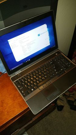 Dell E520 2.4ghz i7, 500gb, 8gb ram, 15" led screen, new battery, new hard drive, new charger.