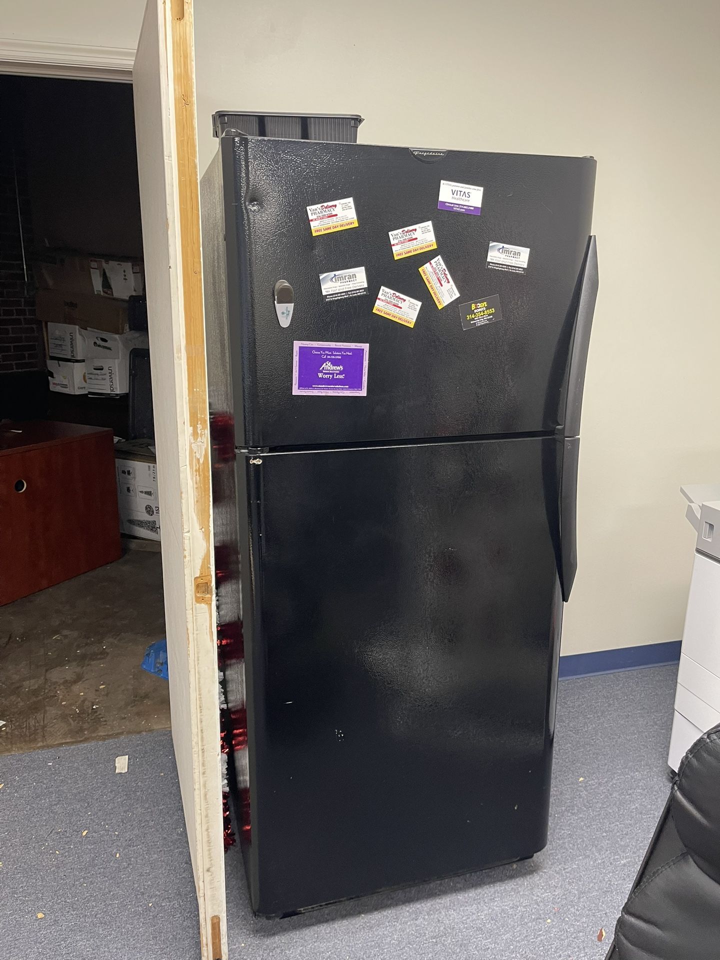 Standard Frigidaire Refrigerator