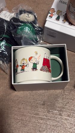 STARBUCKS PEANUTS GREAT PUMPKIN CERAMIC MUG