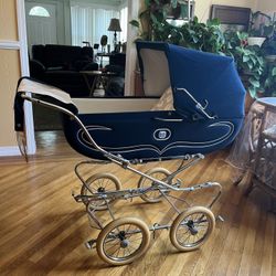 Used 2025 baby carriage