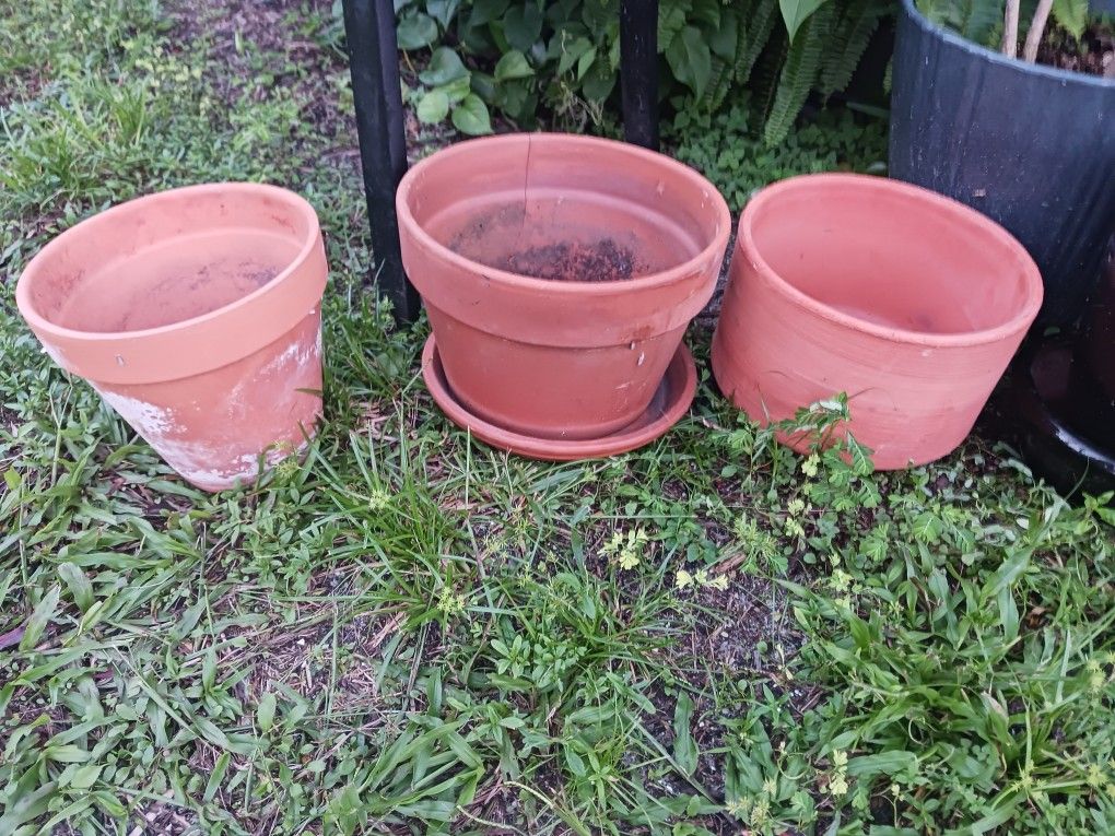 TAKE ALL THESE PLANT POTS CERAMIC TERRACOTTA ETC 18 ALL FINAL PRICE