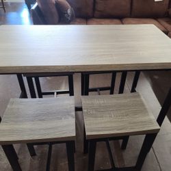 Grey Counter Height Table With 4 Stools
