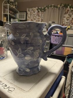 vintage ceramic Centrum pitcher