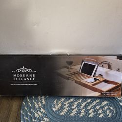 Modern Elegance Bamboo Bath Caddy NiB