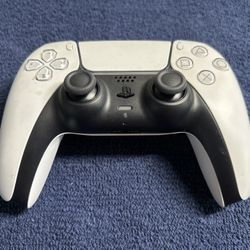 Brand New White PS5 Controller 