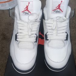 Size 13 Jordan 4 “White Cement” 