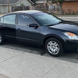 2009 Nissan Altima  3500 Obo