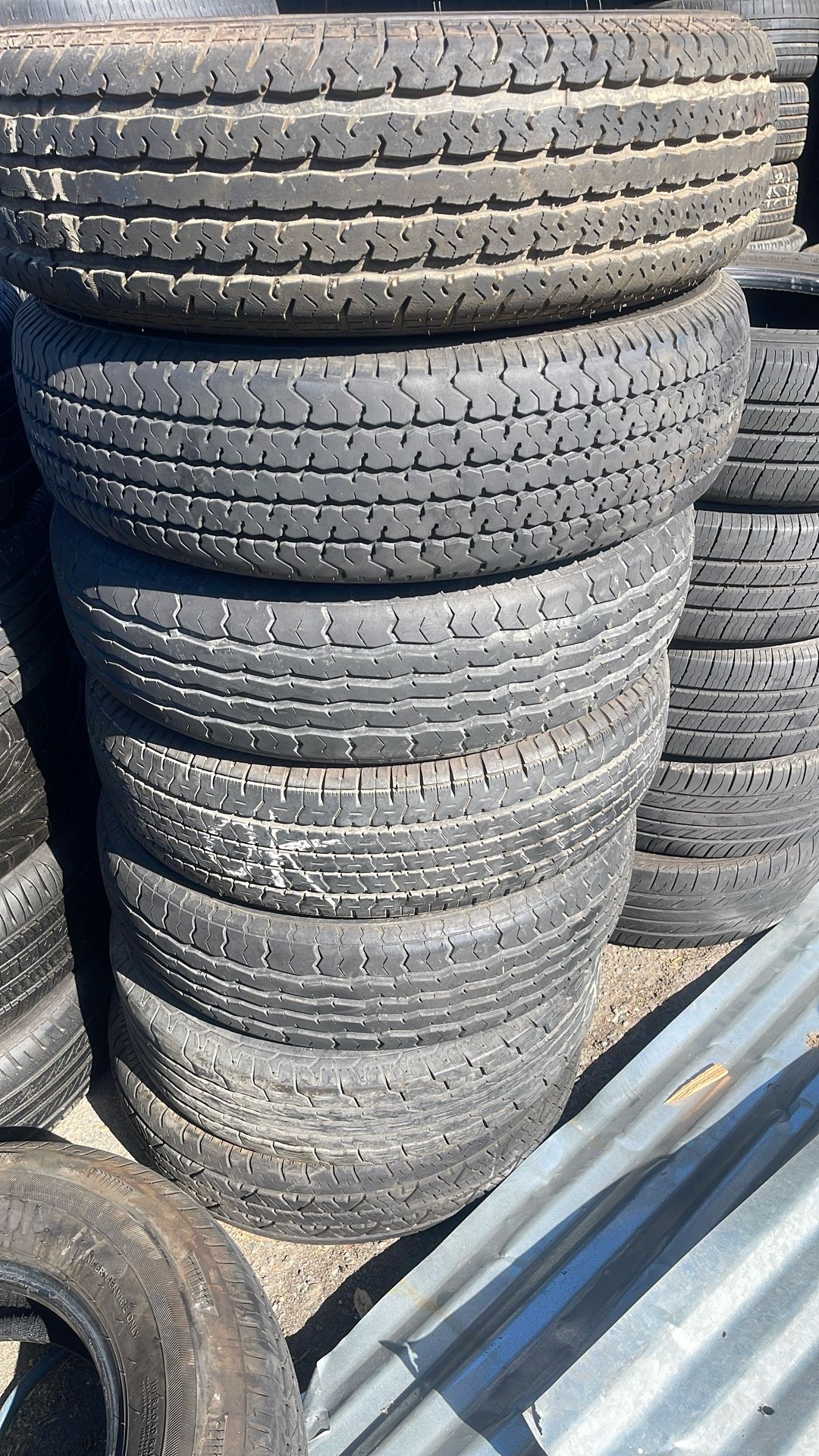 205-75-14 Trailer Tires Good Used