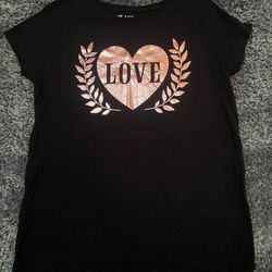“Love” Graphic T-shirt, Girl’s XL