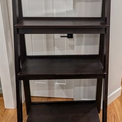 4-Tier Ladder bookshelf 