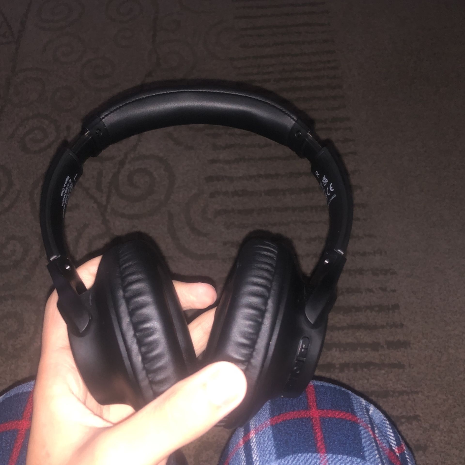 Kvidio Headphones Month Old Bluetooth