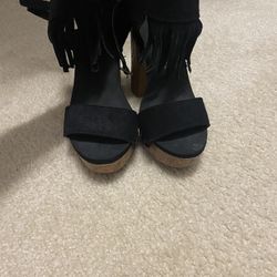Sandals . Size 6