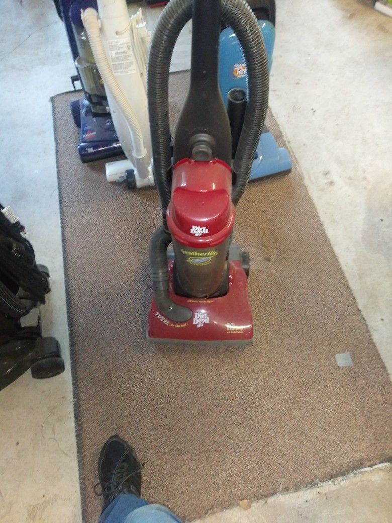 Dirt Devil featherlite