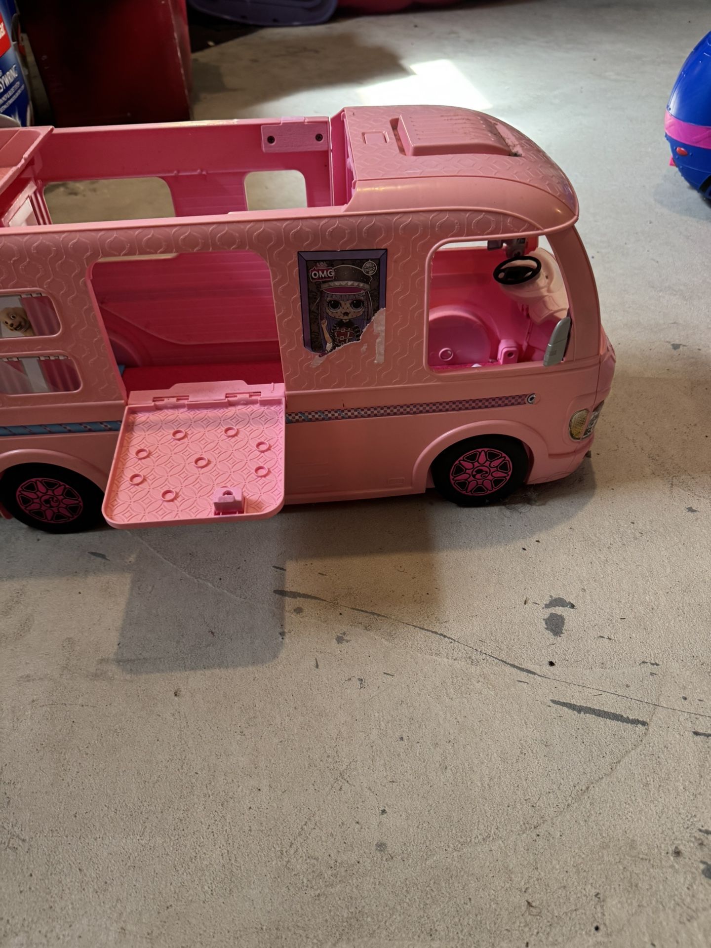 ✨✨✨ Barbie Dream Camper Playset – AS IS