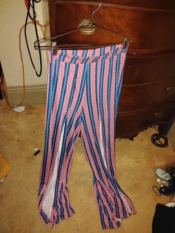 Asos Size 8 Flaired Stretch Pants With Front Slit Leg.