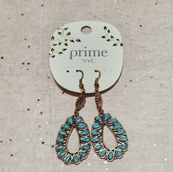Teardrop Earrings with Turquoise Stones