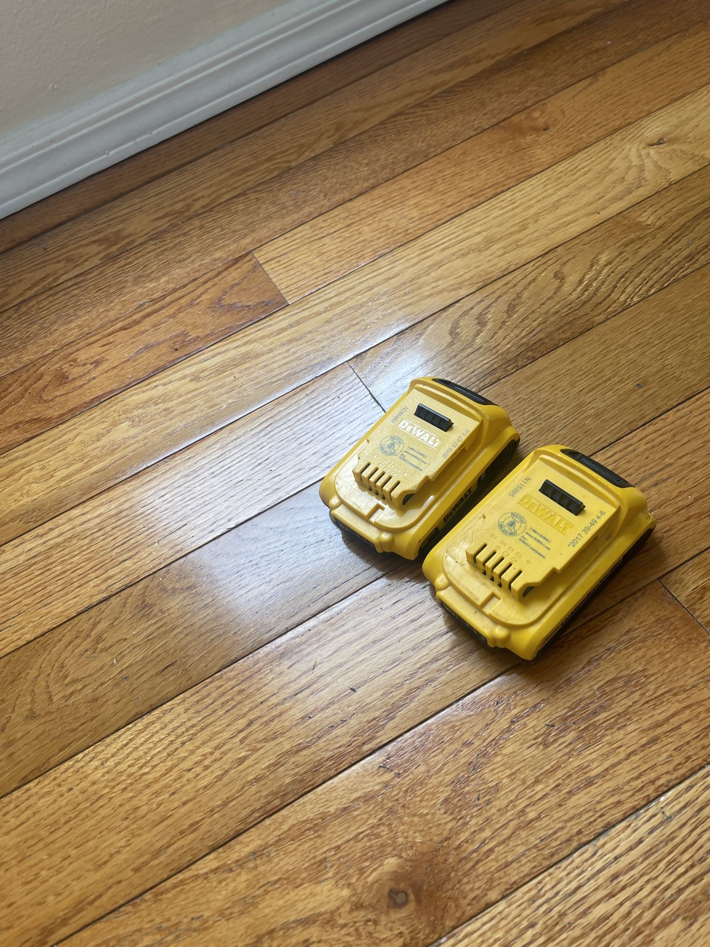 2 Dewalt 2hr Batteries