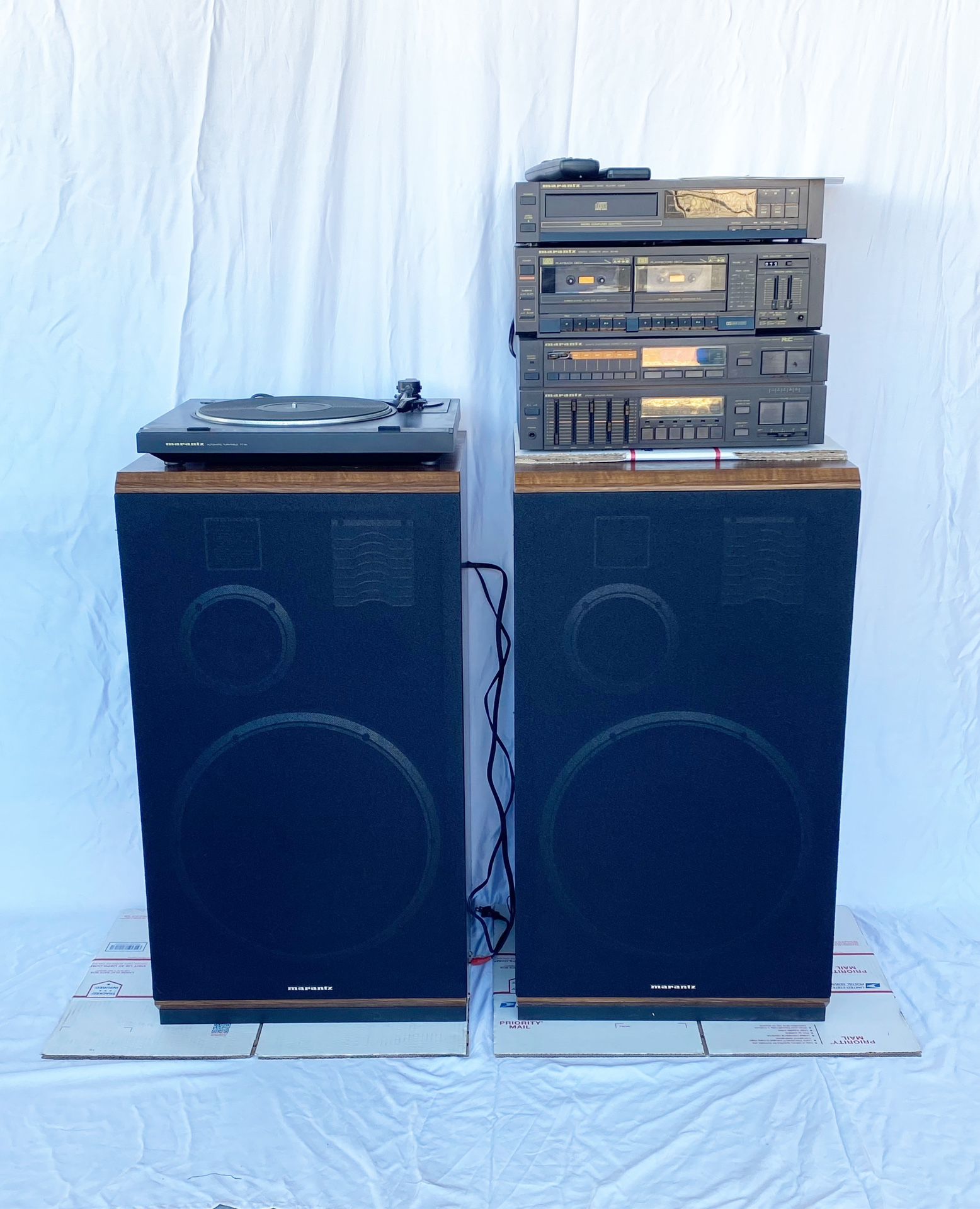 Marantz Speaker Stereo Turntable Lot