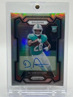 2023 Panini Prizm De’Von Achane Silver Autograph No.365 Rookie