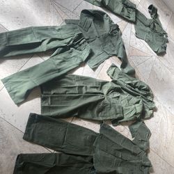 Vintage military uniforms OG107 4 sets small size us army 1970s jackets pants I Buy Too