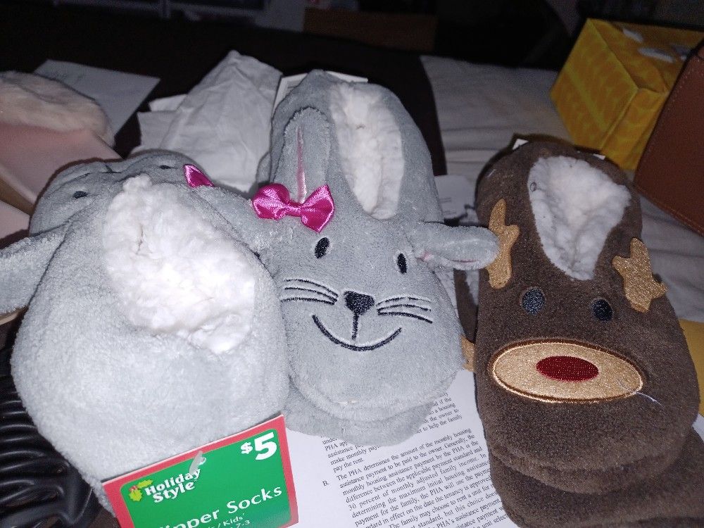 Toddler Slippers For The Holidays