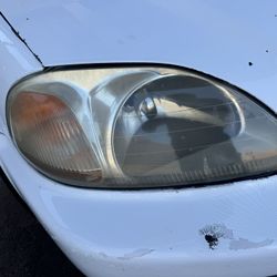 96-98 Honda Civic Headlights 