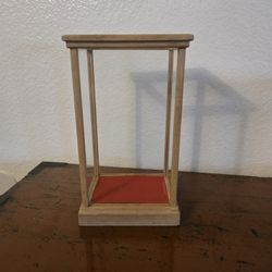 Vantage glass display cases for any statues or anything to keep a nice. The measurement: 5 1/2 w x 4 4 1/2 D x 9 1/2. $20.
