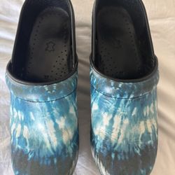 Women’s Shoes Size 7.5