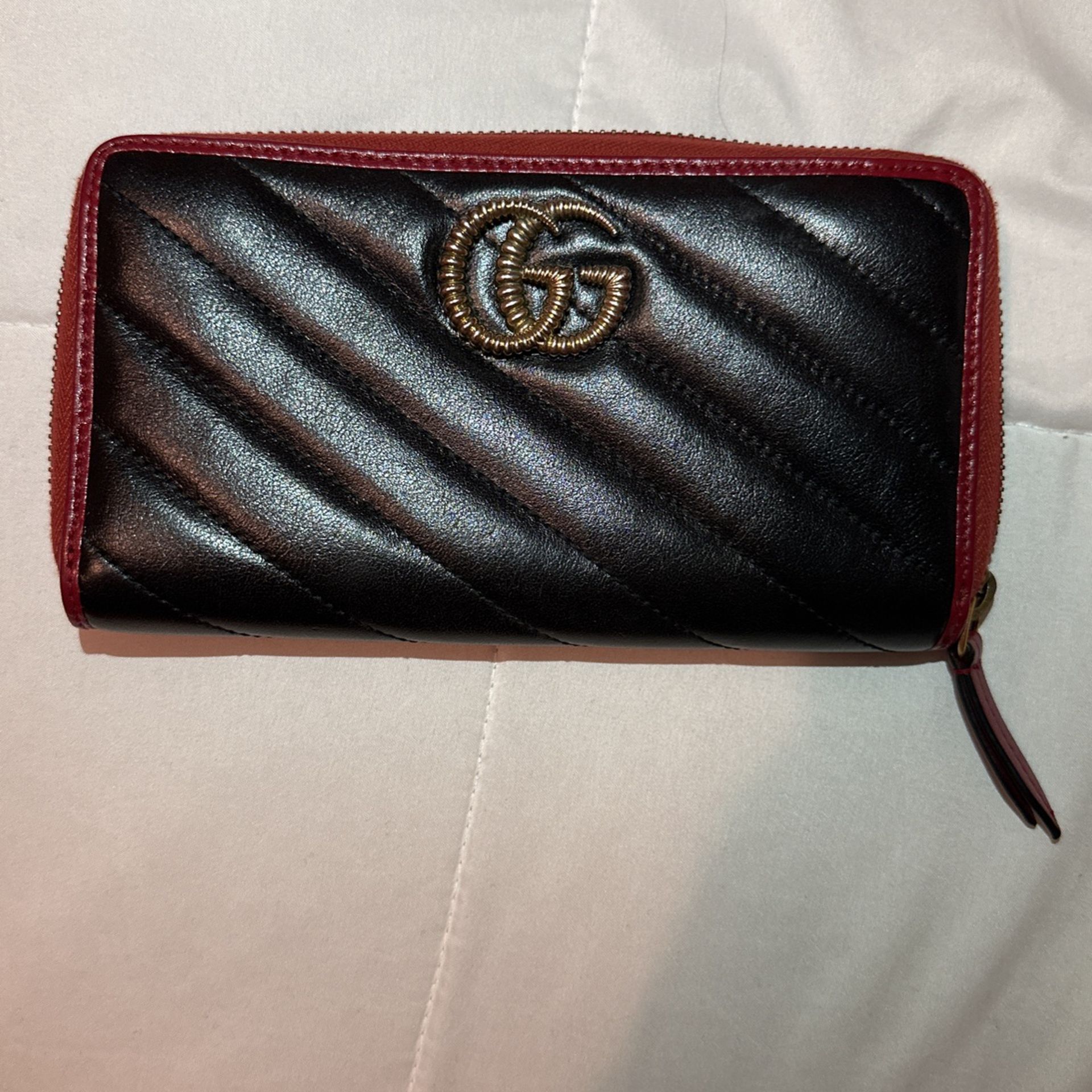 Gucci Marmont Leather Zip Around Wallet