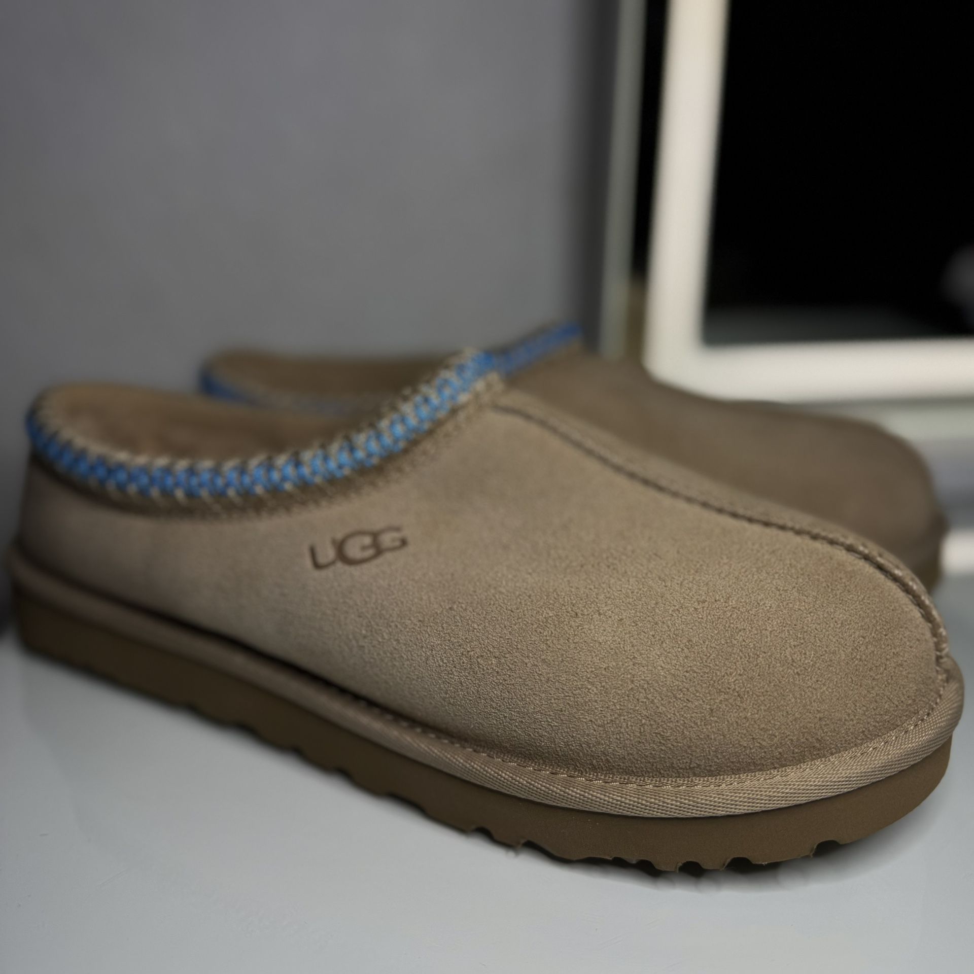 UGG Men’s Tasman Slippers - Size 9