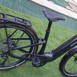 # SpeciaIized                                               seen                           as                             available #