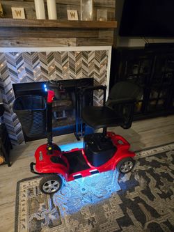 eWheels 4-Wheel Electric Travel Scooter Excellent Condition