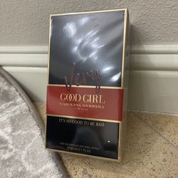 Good girl perfume