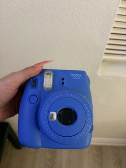polaroid camera