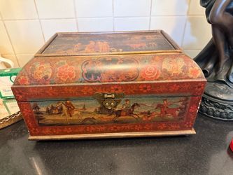 Jewelry box