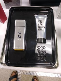212 VIP Men With Bath And Shower Gel